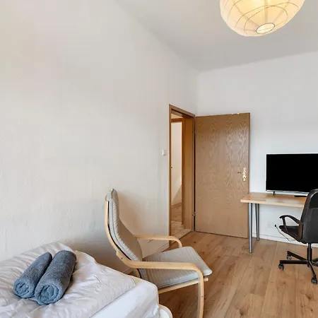 Am Pfaelzerplatz Apartman *